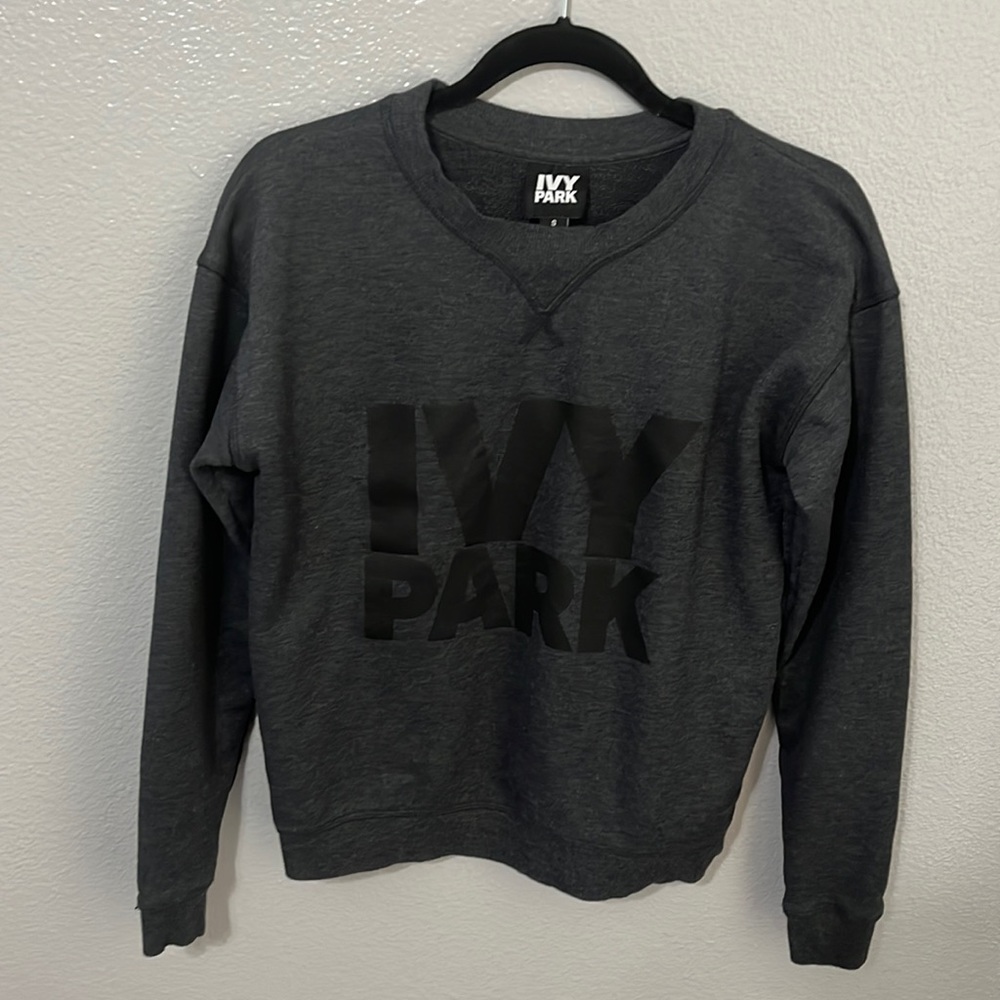 IVY PARK Crew Neck Sweatshirt